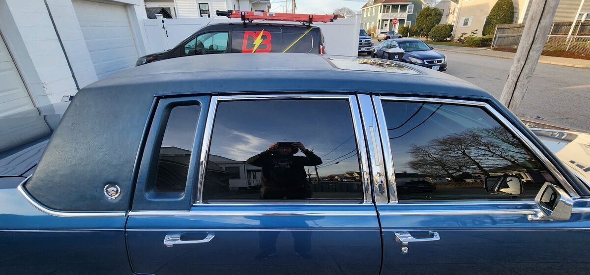 1992 Cadillac Brougham - photo 10