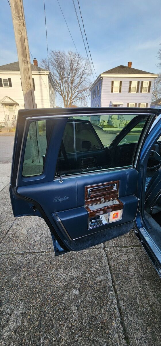 1992 Cadillac Brougham - photo 11