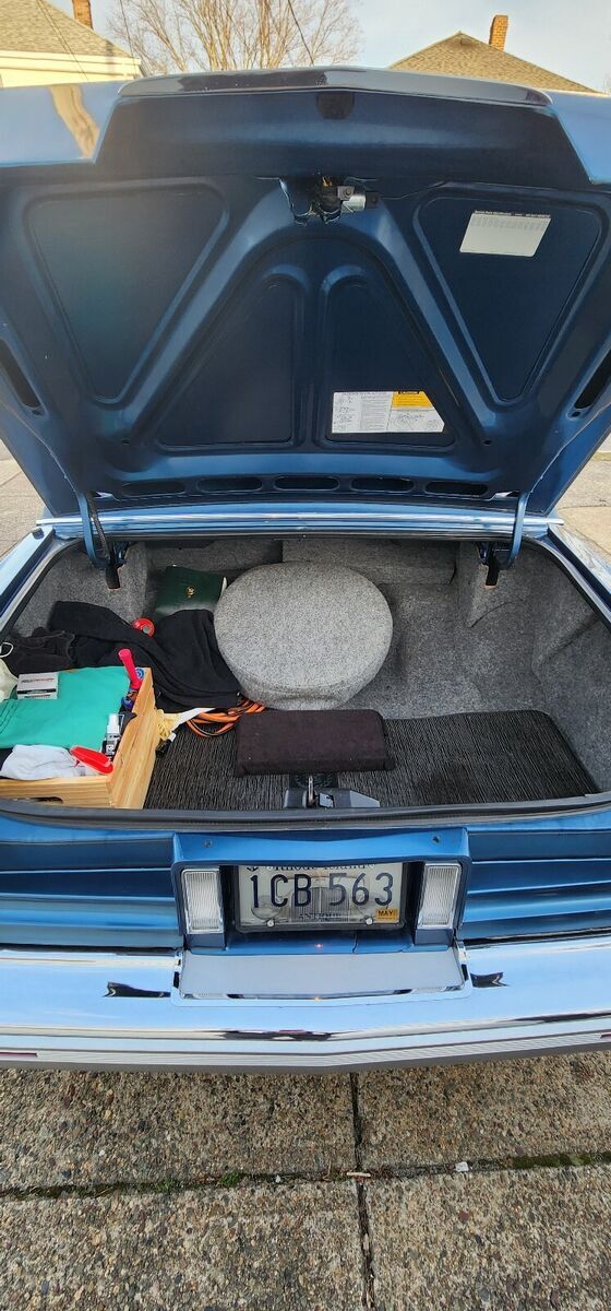 1992 Cadillac Brougham - photo 12