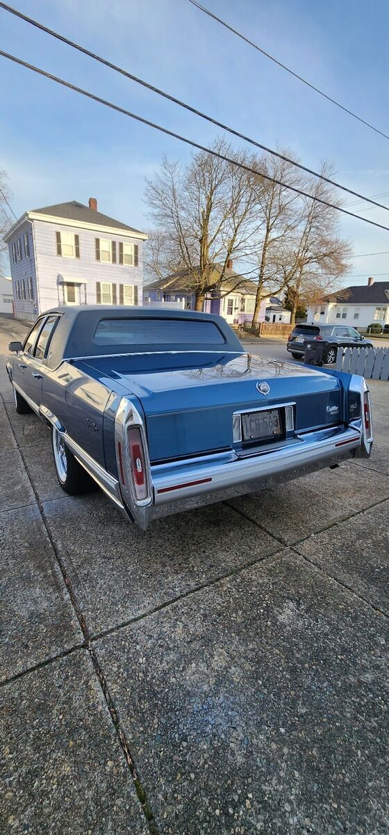 1992 Cadillac Brougham - photo 7