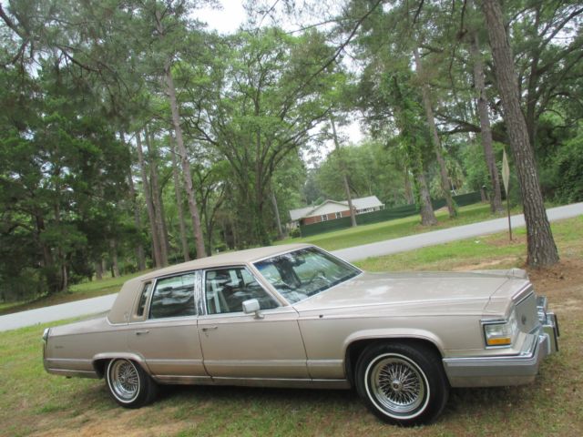 1992 Cadillac Brougham De Elegance 1992 Cadillac Brougham