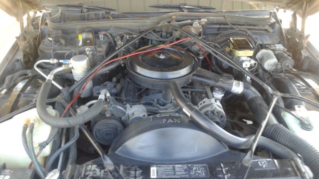 1992 Cadillac Brougham - photo 10