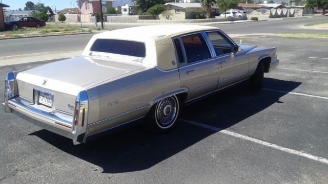 1992 Cadillac Brougham - photo 3
