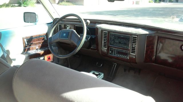 1992 Cadillac Brougham - photo 12