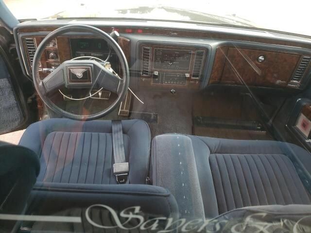 1992 Cadillac Brougham - photo 10