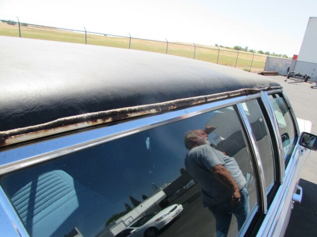 1992 Cadillac Brougham - photo 8