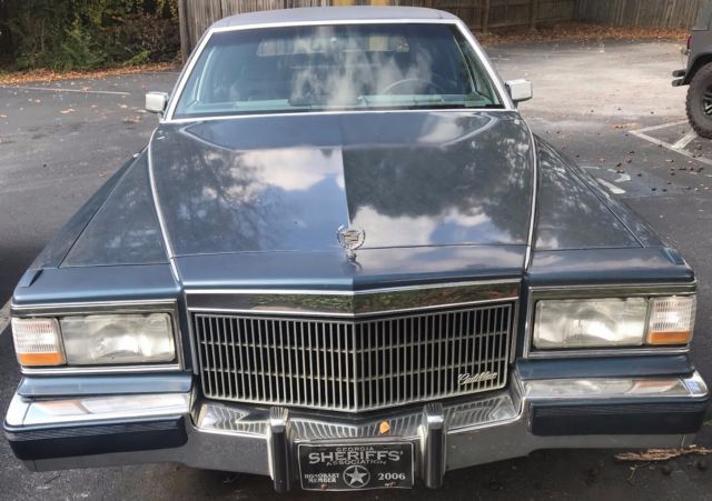 1992 Cadillac Brougham Base - photo 5