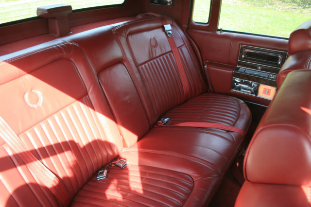 1992 Cadillac Brougham - photo 7