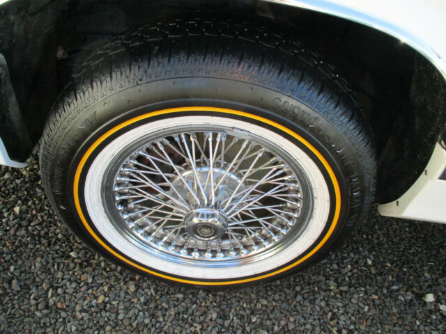 1992 Cadillac DeVille SPRING EDITION - photo 9