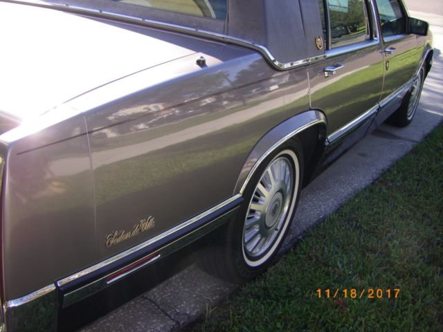 1992 Cadillac DeVille DEVILLE - photo 4