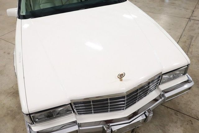 1992 Cadillac DeVille -- - photo 10