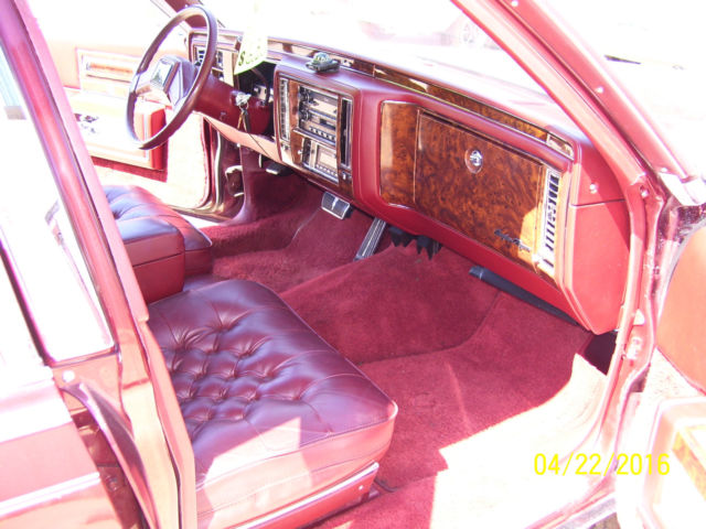 1992 Cadillac DeVille - photo 10