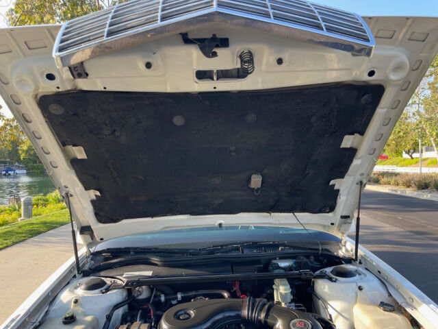 1992 Cadillac DeVille - photo 13