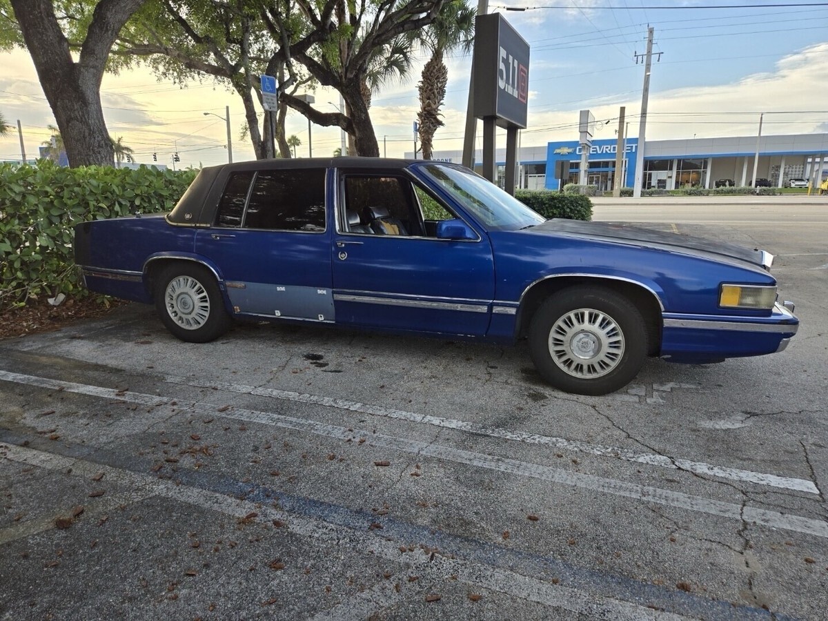 1992 Cadillac DeVille - photo 6