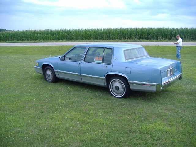 1992 Cadillac DeVille - photo 6