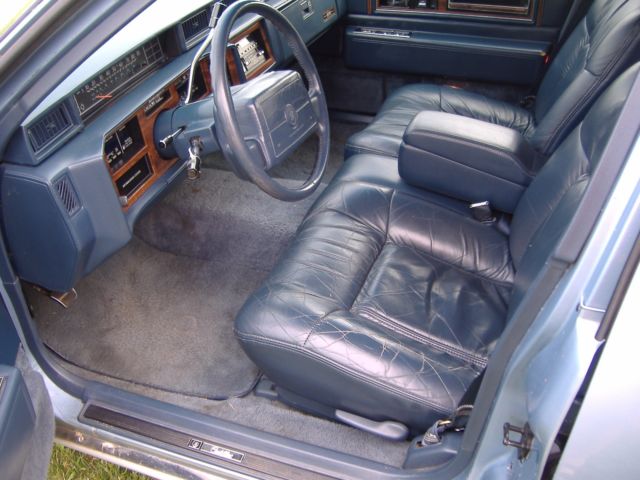 1992 Cadillac DeVille - photo 7