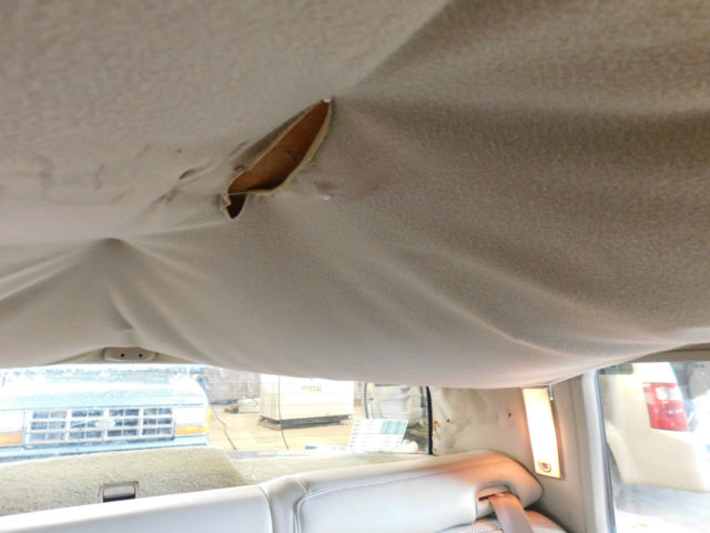 1992 Cadillac DeVille - photo 11