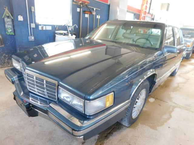1992 Cadillac DeVille - photo 2