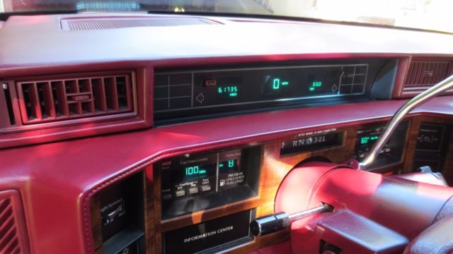 1992 Cadillac DeVille - photo 2