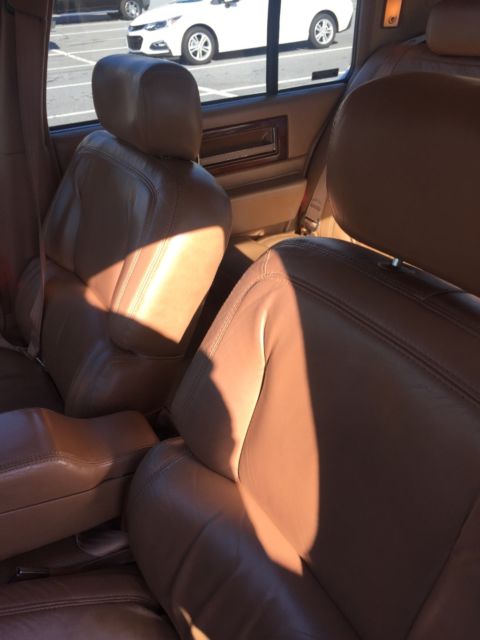 1992 Cadillac DeVille Touring Sedan - photo 5