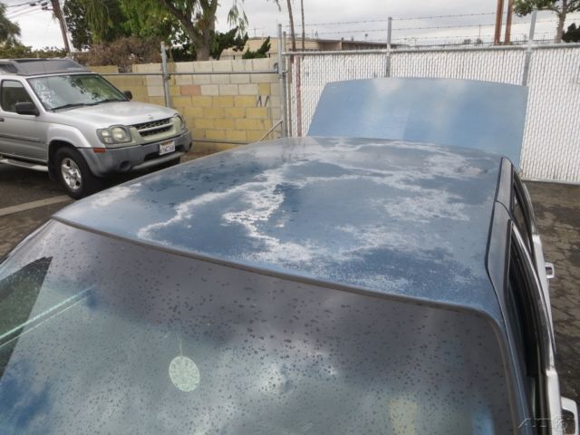 1992 Cadillac DeVille Base Sedan 4-Door - photo 11