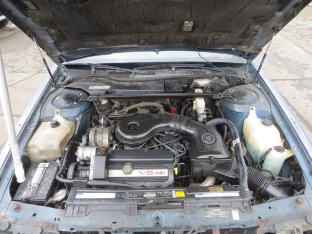 1992 Cadillac DeVille Base Sedan 4-Door - photo 6