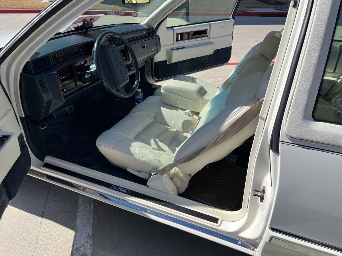 1992 Cadillac DeVille - photo 12