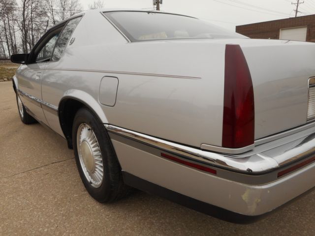 1992 Cadillac Eldorado NO RESERVE AUCTION - LAST HIGHEST BIDDER WINS CAR! - photo 11