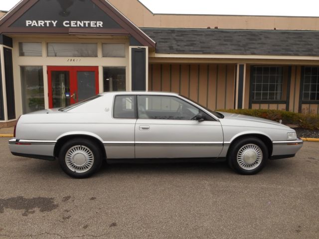 1992 Cadillac Eldorado NO RESERVE AUCTION - LAST HIGHEST BIDDER WINS CAR! - photo 3