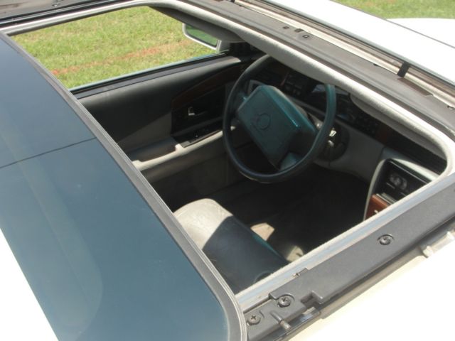 1992 Cadillac Eldorado Touring coupe - photo 12