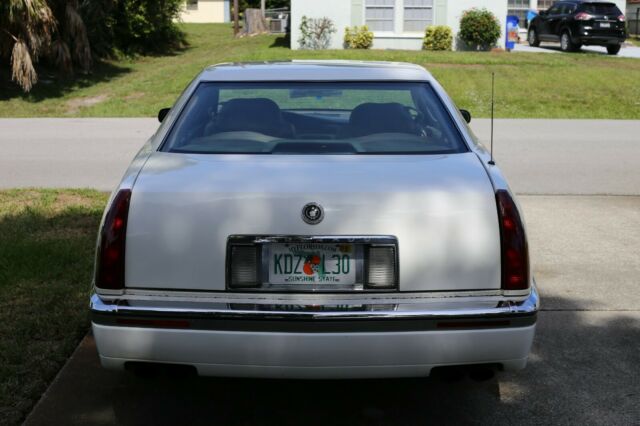 1992 Cadillac Eldorado - photo 2