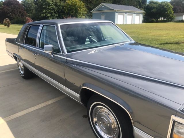 1992 Cadillac Fleetwood BROUGHAM - photo 11
