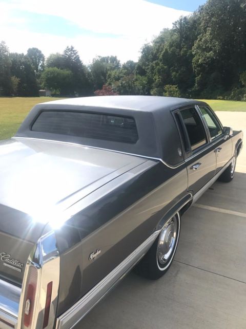 1992 Cadillac Fleetwood BROUGHAM - photo 6
