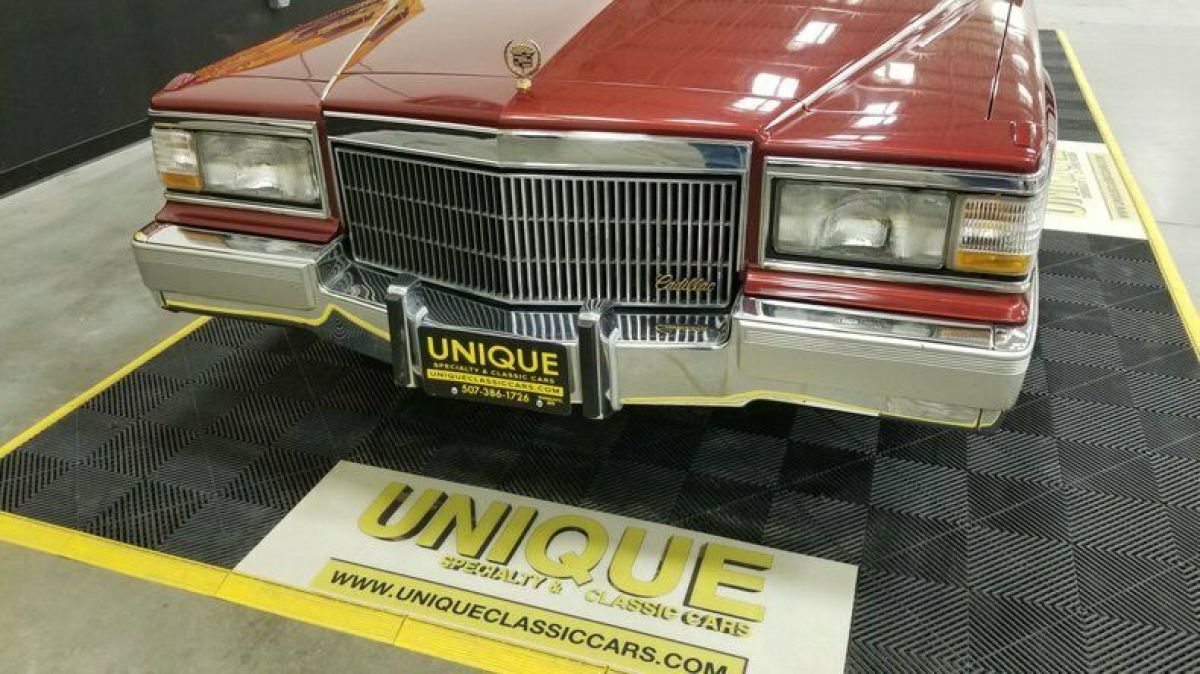 1992 Cadillac Brougham Fleetwood 5.7Ltr. - photo 10