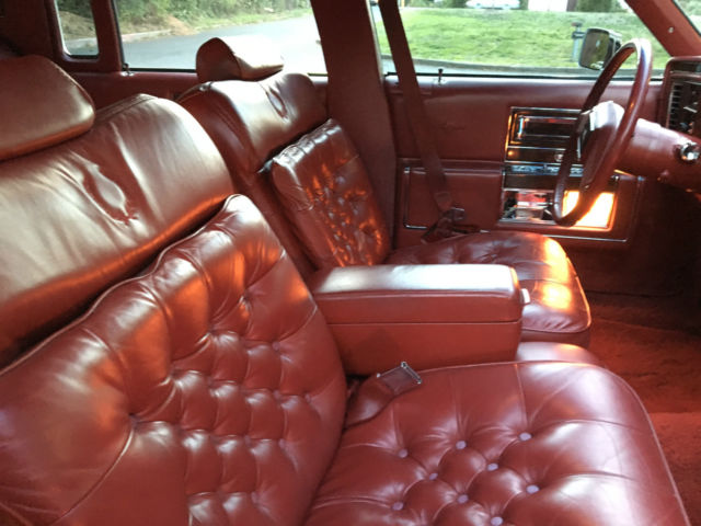 1992 Cadillac Brougham - photo 13