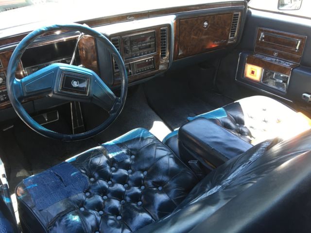 1992 Cadillac Brougham - photo 10