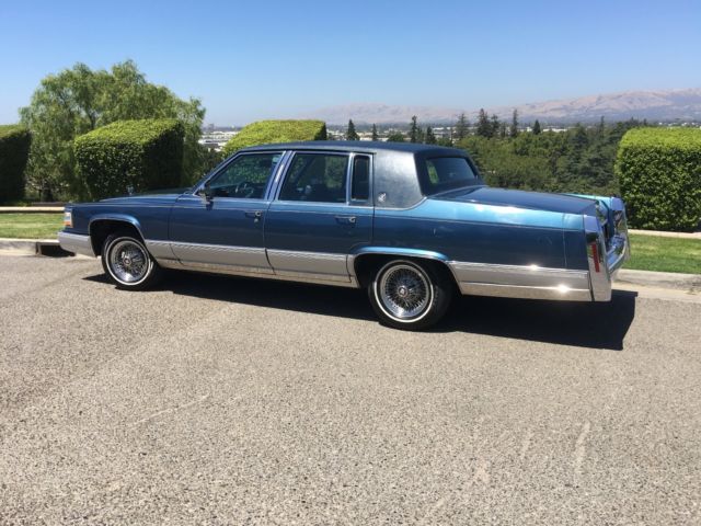 1992 Cadillac Brougham - photo 3