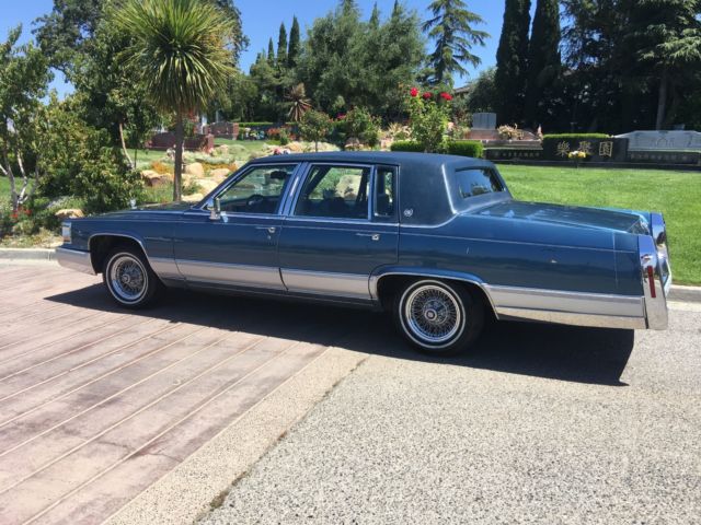 1992 Cadillac Brougham - photo 6