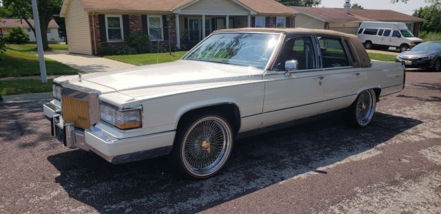 1992 Cadillac Fleetwood Brougham - photo 3