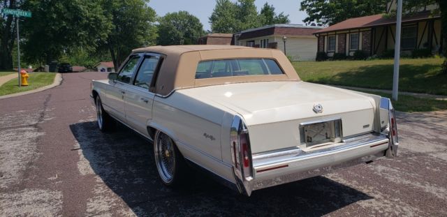 1992 Cadillac Fleetwood Brougham - photo 4
