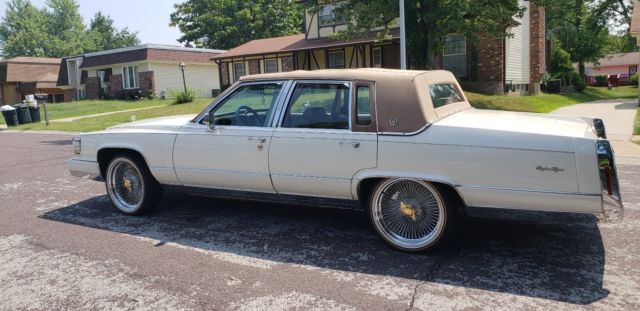 1992 Cadillac Fleetwood Brougham - photo 5