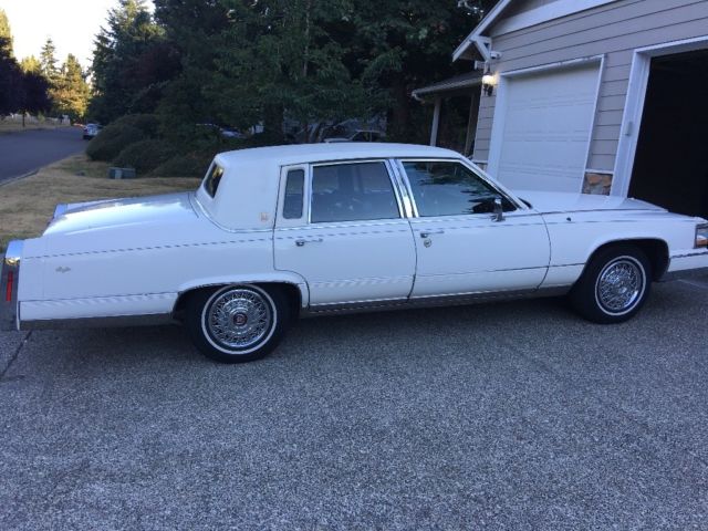 1992 Cadillac Brougham - photo 2