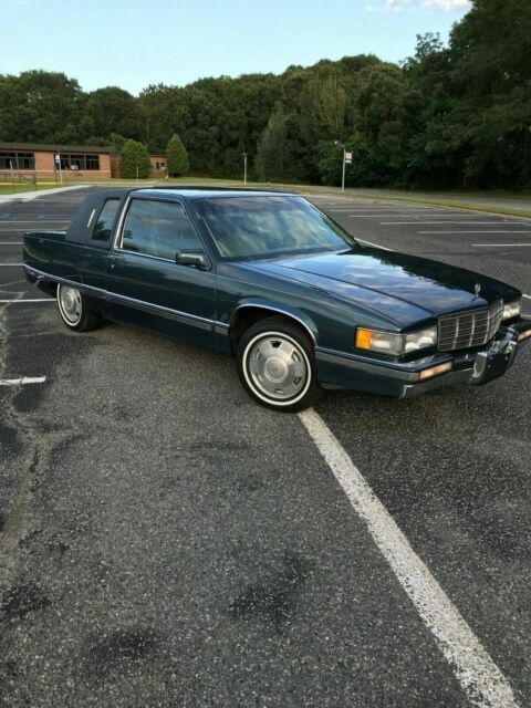 1992 Cadillac Fleetwood Coupe !!! Ice cold A/C window sticker 86,000 miles 1992 Cadillac Fleetwood brougham