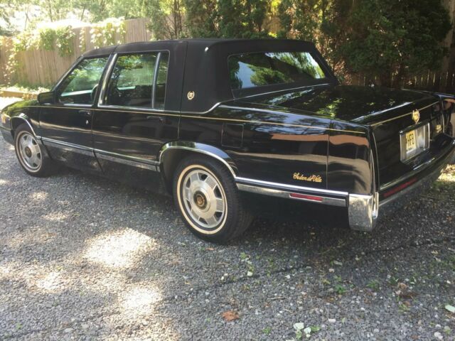 1992 Cadillac DeVille De Ville - photo 2