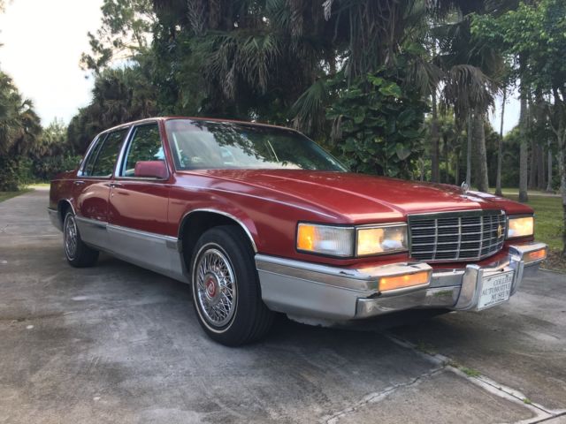 1992 Cadillac DeVille Sedan Deville - photo 2