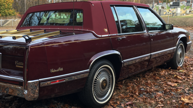 1992 Cadillac DeVille Sedan DeVille - photo 8