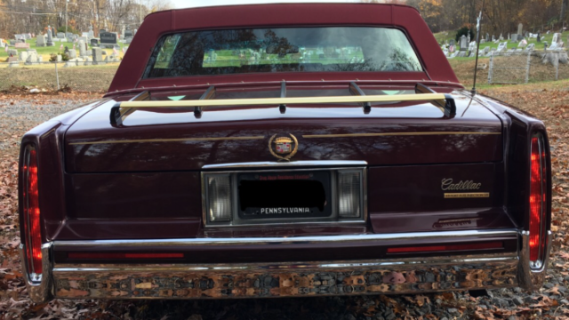 1992 Cadillac DeVille Sedan DeVille - photo 9