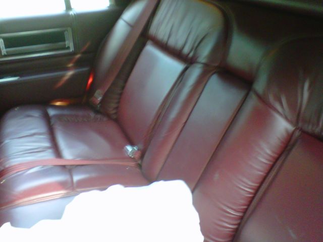 1992 Cadillac DeVille - photo 2