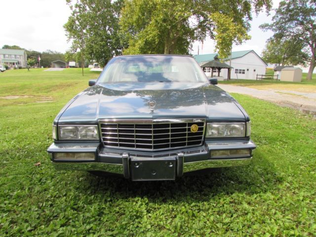 1992 Cadillac DeVille - photo 4
