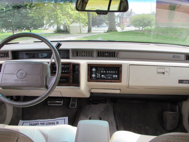1992 Cadillac DeVille - photo 8